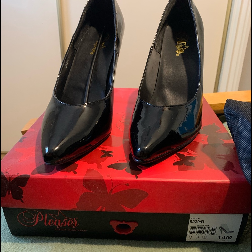 Pleaser Brand Sexy Patent (faux) Leather Pumps - Black 14M - 5” Heel